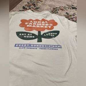 Old Navy White Tee with Blue Graphic